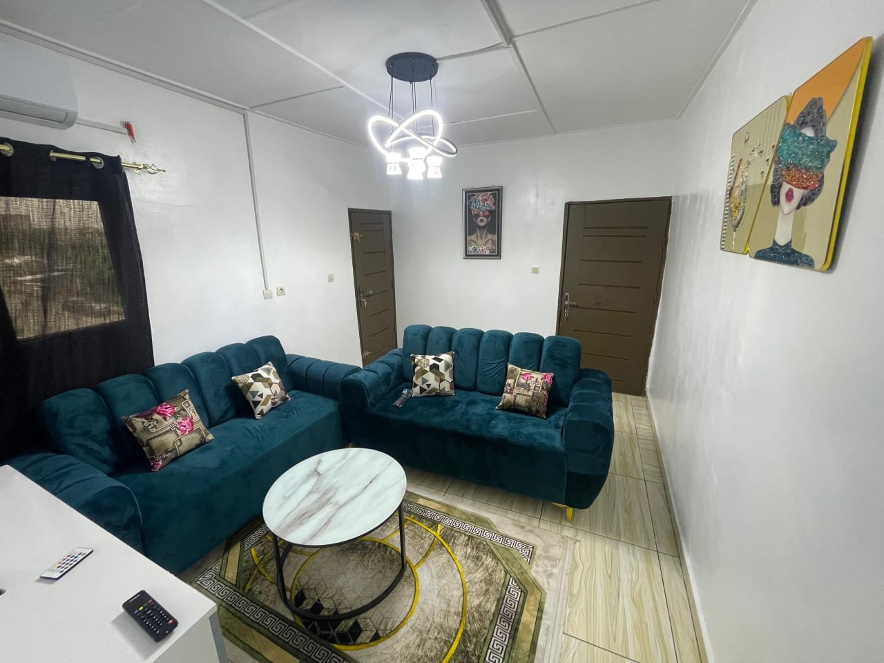 Votre Découvrez  Séjour Confort & Élégance à Yopougon