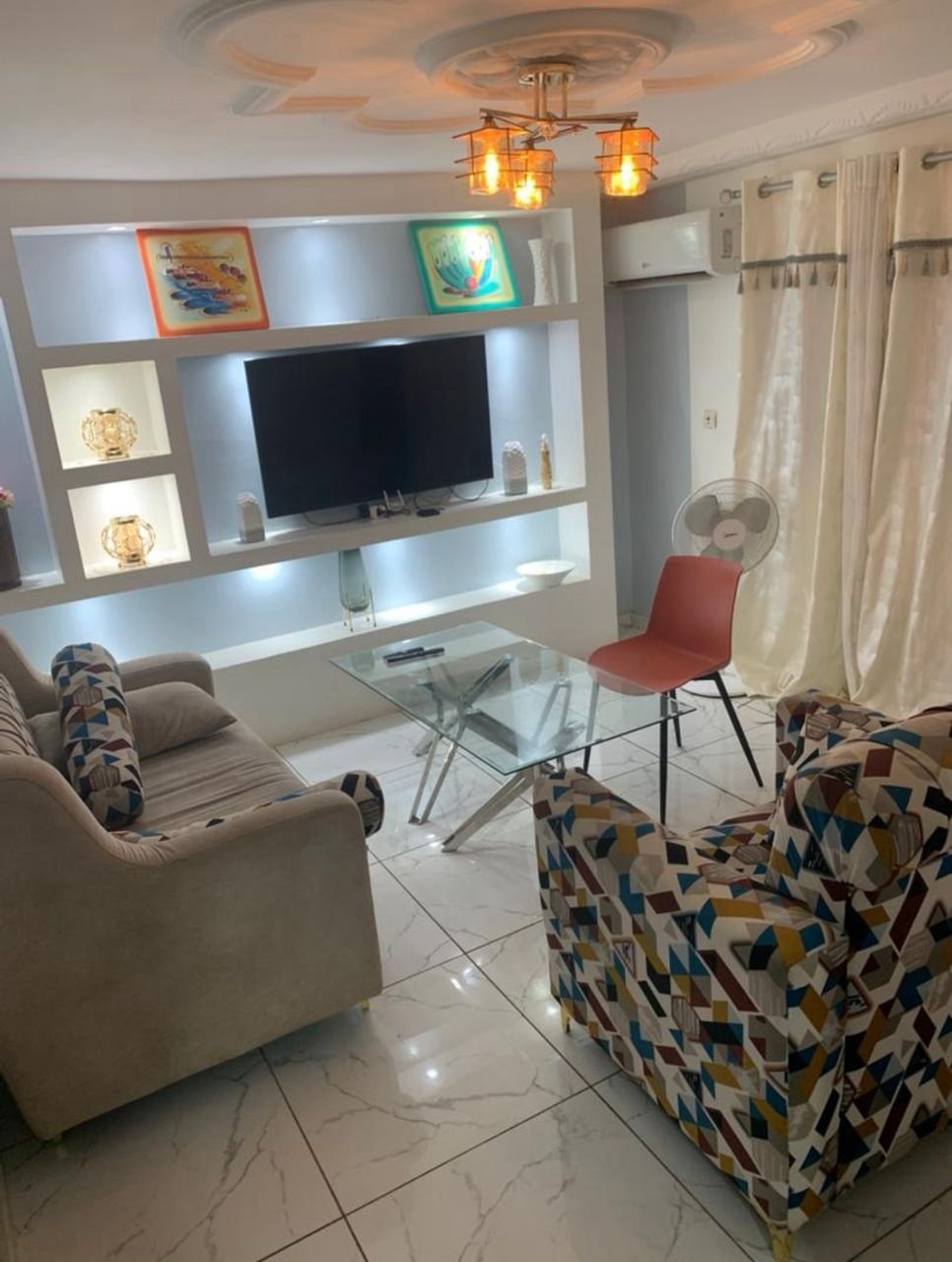 Résidence Toit Rouge – 2 Pièces Meublées à Louer