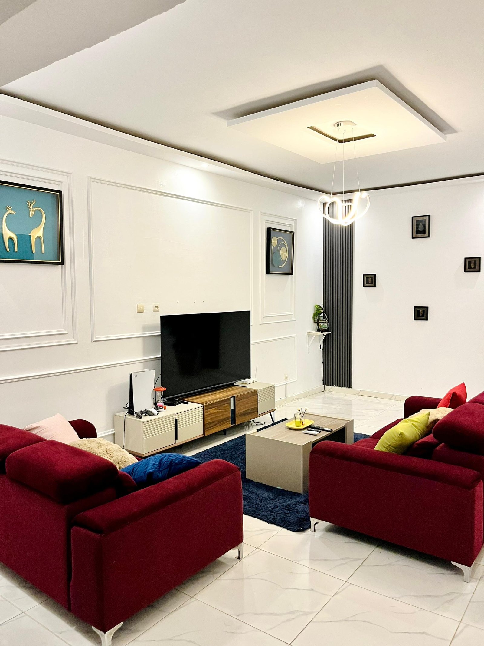 Résidences Meublées – Angré CNPS (Station Shell KFC))